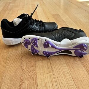 RIP-IT Metal softball cleats